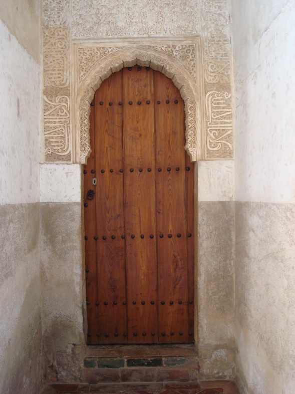 Doorway in La Alhambra